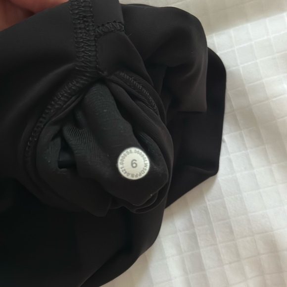 Lululemon Lunar New Year - Year of the Tiger - Picture 3 of 3